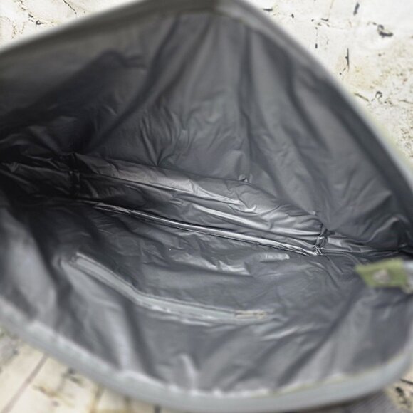 Green Sierra Club Insulated Cooler Bag Tote for Camping Picnic Travel Lunch - Picture 4 of 7